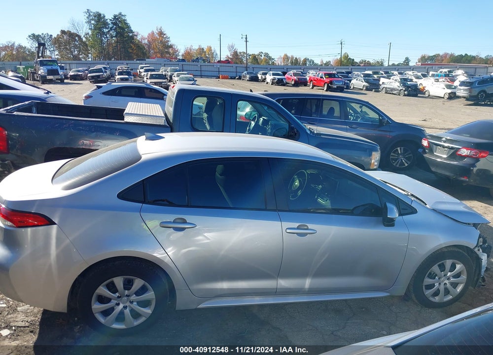 2020 TOYOTA COROLLA LE VIN: JTDEPRAE5LJ083049