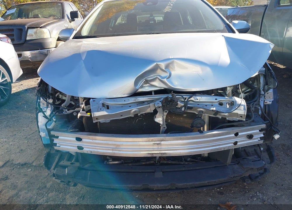 2020 TOYOTA COROLLA LE VIN: JTDEPRAE5LJ083049