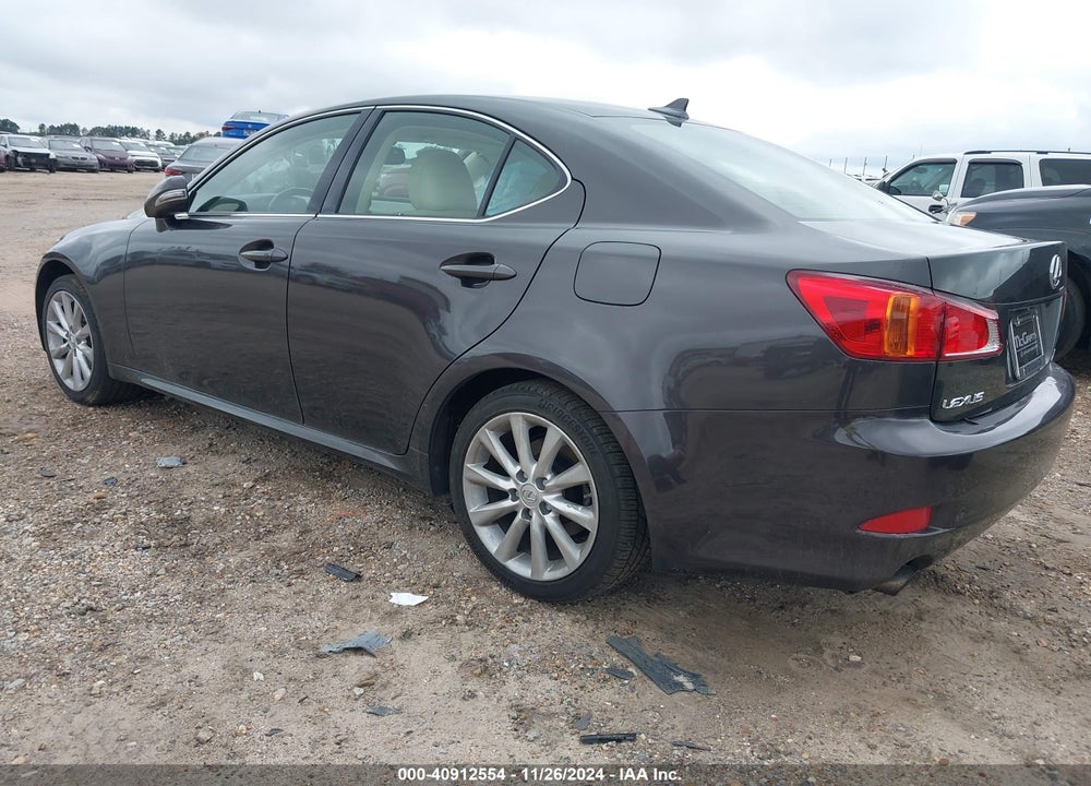 2010 LEXUS IS 250 VIN: JTHCF5C20A5042564