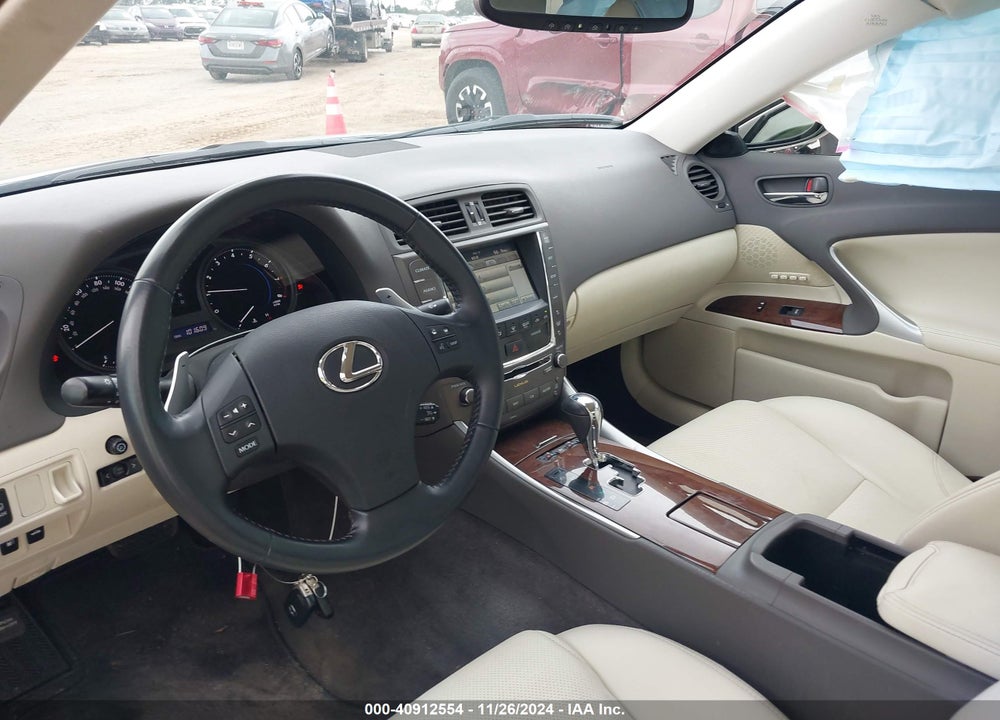 2010 LEXUS IS 250 VIN: JTHCF5C20A5042564