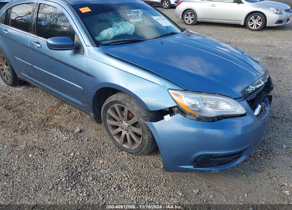 2011 CHRYSLER 200 TOURING VIN: 1C3BC1FG5BN559872