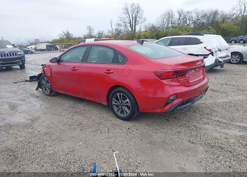 2024 KIA FORTE LXS VIN: 3KPF24AD2RE779483