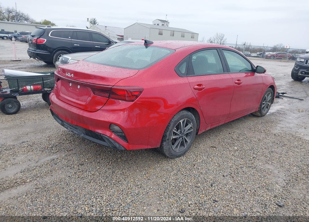 2024 KIA FORTE LXS VIN: 3KPF24AD2RE779483