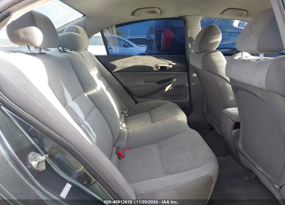 2011 HONDA CIVIC LX VIN: 19XFA1F5XBE040273