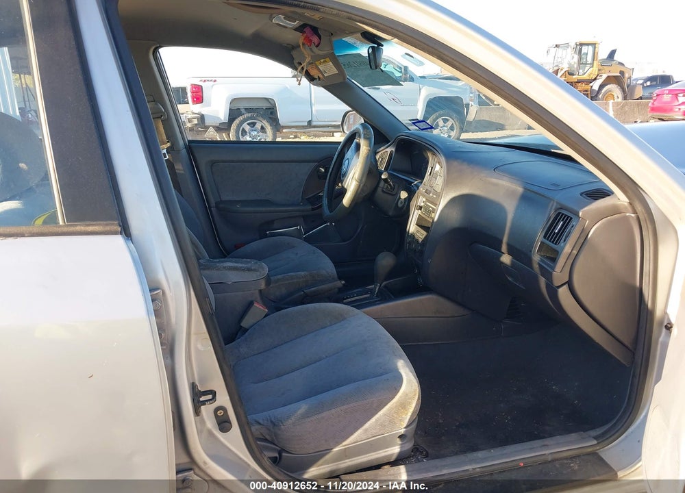 2006 HYUNDAI ELANTRA GLS/LIMITED VIN: KMHDN46D26U229443