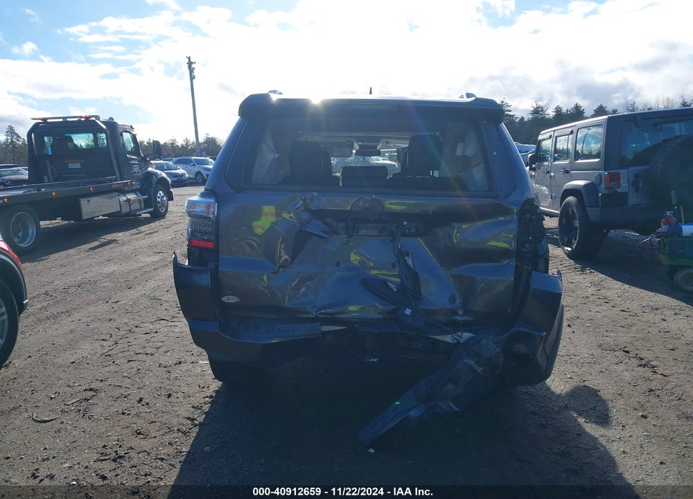 2018 TOYOTA 4RUNNER SR5 PREMIUM VIN: JTEBU5JR1J5512888
