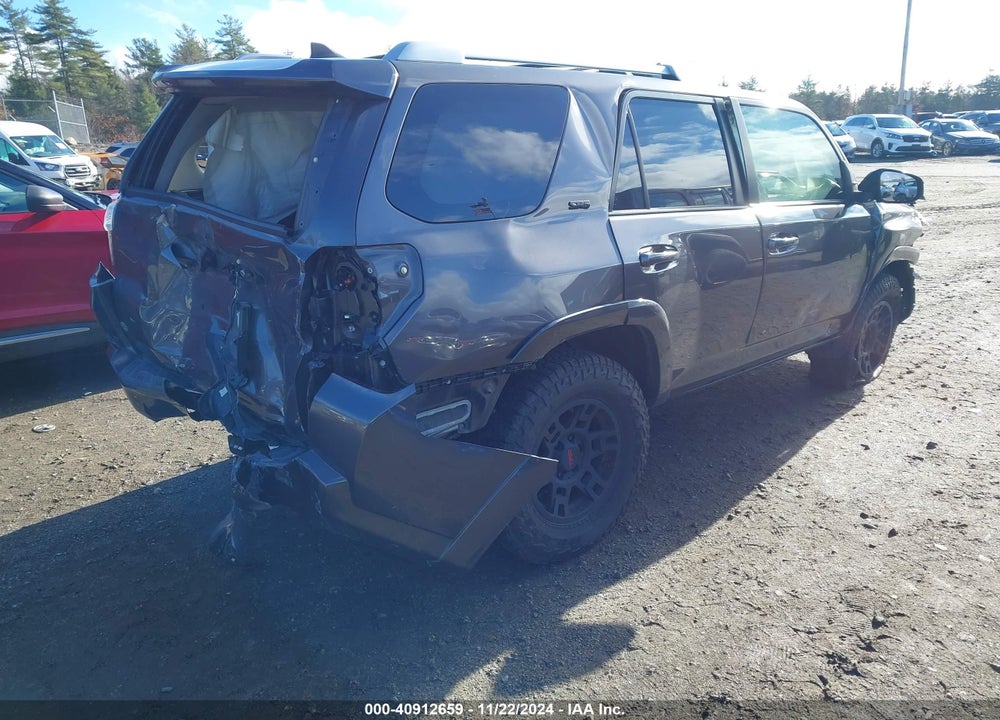 2018 TOYOTA 4RUNNER SR5 PREMIUM VIN: JTEBU5JR1J5512888