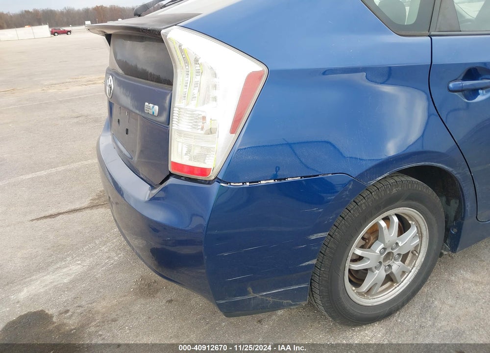 2010 TOYOTA PRIUS II VIN: JTDKN3DU2A0033222