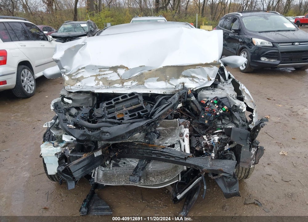 2014 HYUNDAI SONATA VIN: 5NPEB4AC2EH909528
