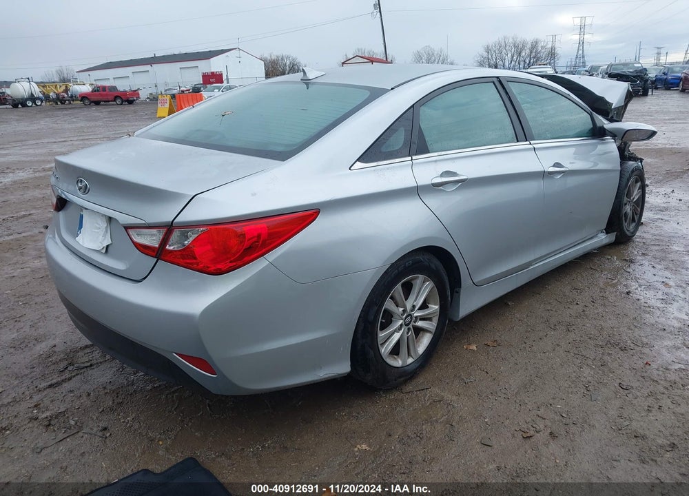 2014 HYUNDAI SONATA VIN: 5NPEB4AC2EH909528