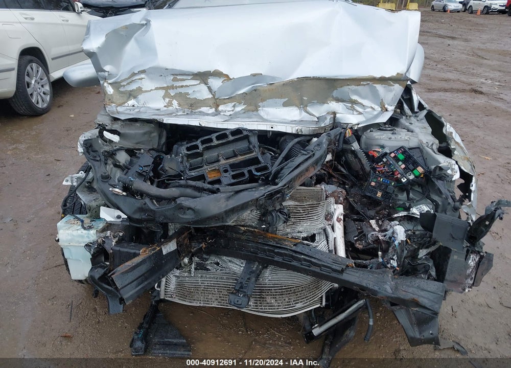 2014 HYUNDAI SONATA VIN: 5NPEB4AC2EH909528