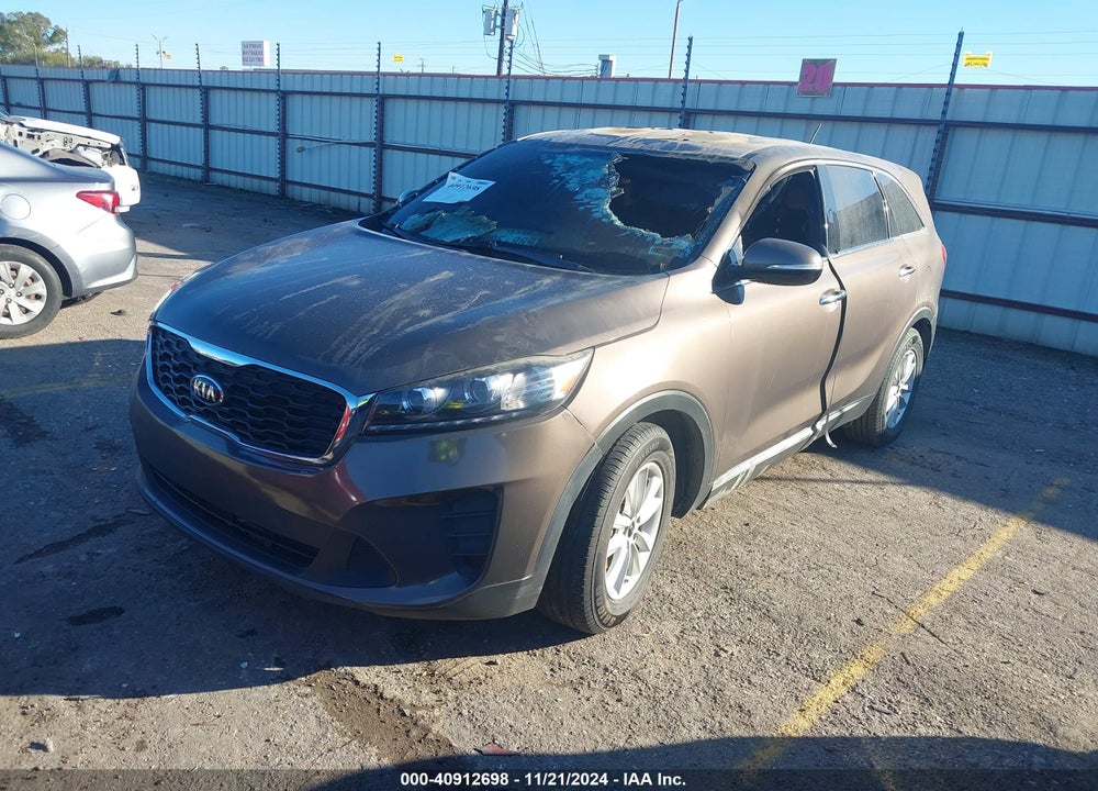 2019 KIA SORENTO 3.3L LX VIN: 5XYPG4A50KG481277