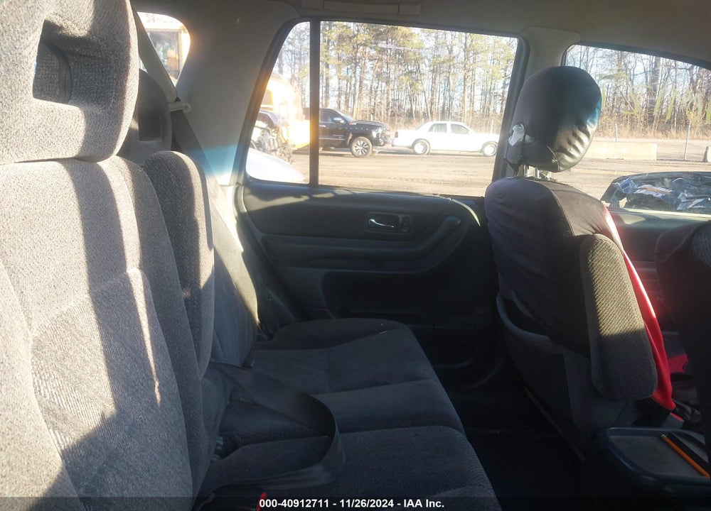1999 HONDA CR-V EX VIN: JHLRD1869XC031074