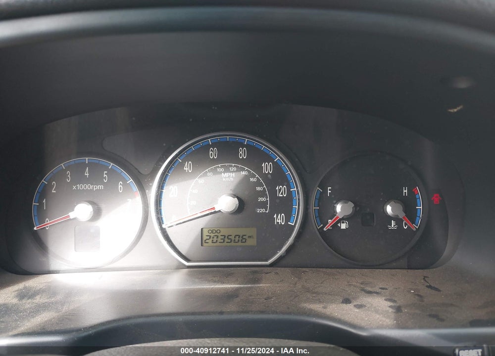 2008 HYUNDAI SANTA FE VIN: 5NMSG13D88H225254
