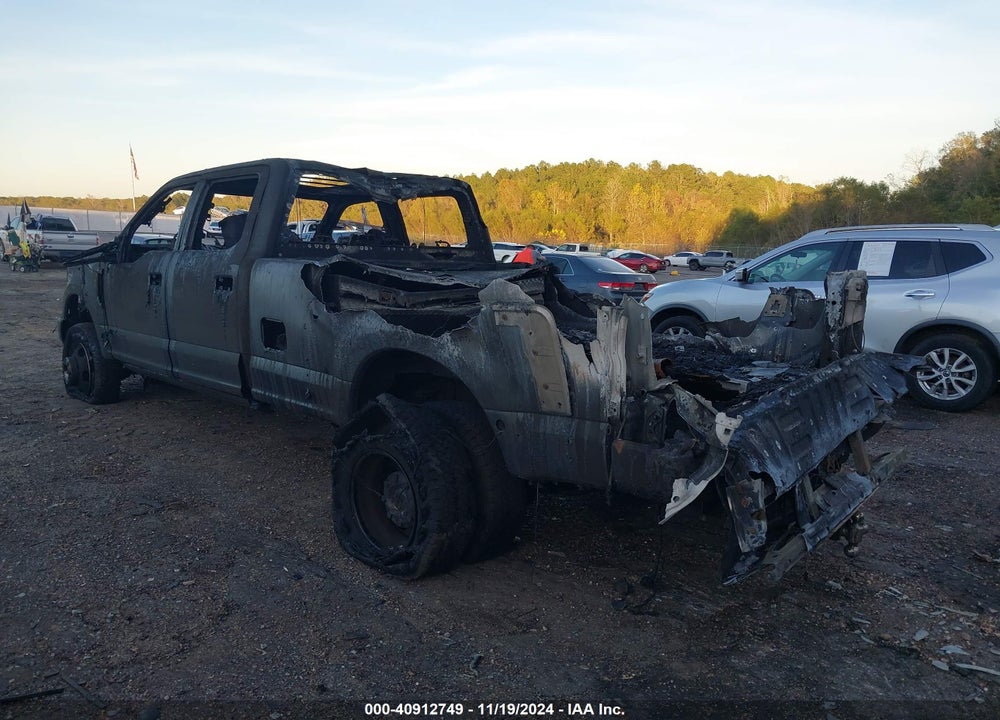 2017 FORD F-350 PLATINUM VIN: 1FT8W3DT2HEC62009