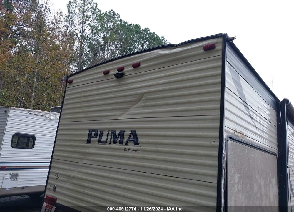 2017 PALOMINO 5TH WHEEL VIN: 4X4TPUD27HP066330