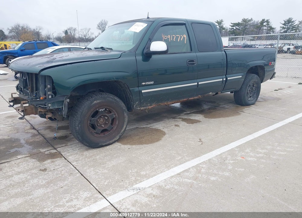2002 CHEVROLET SILVERADO 1500 LT VIN: 1GCEK19T12Z258139