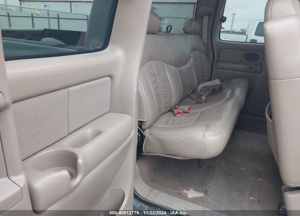 2002 CHEVROLET SILVERADO 1500 LT VIN: 1GCEK19T12Z258139