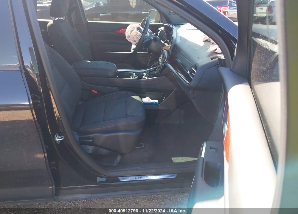 2024 CHEVROLET TRAVERSE AWD Z71 VIN: 1GNEVJKSXRJ189699