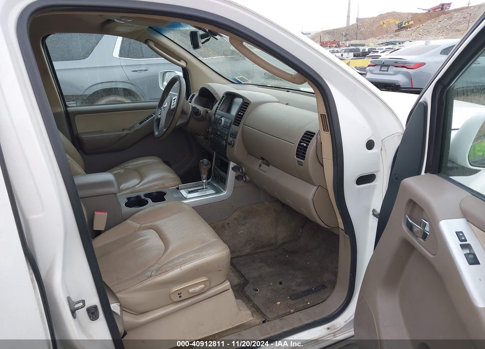 2012 NISSAN PATHFINDER SILVER VIN: 5N1AR1NB4CC627258
