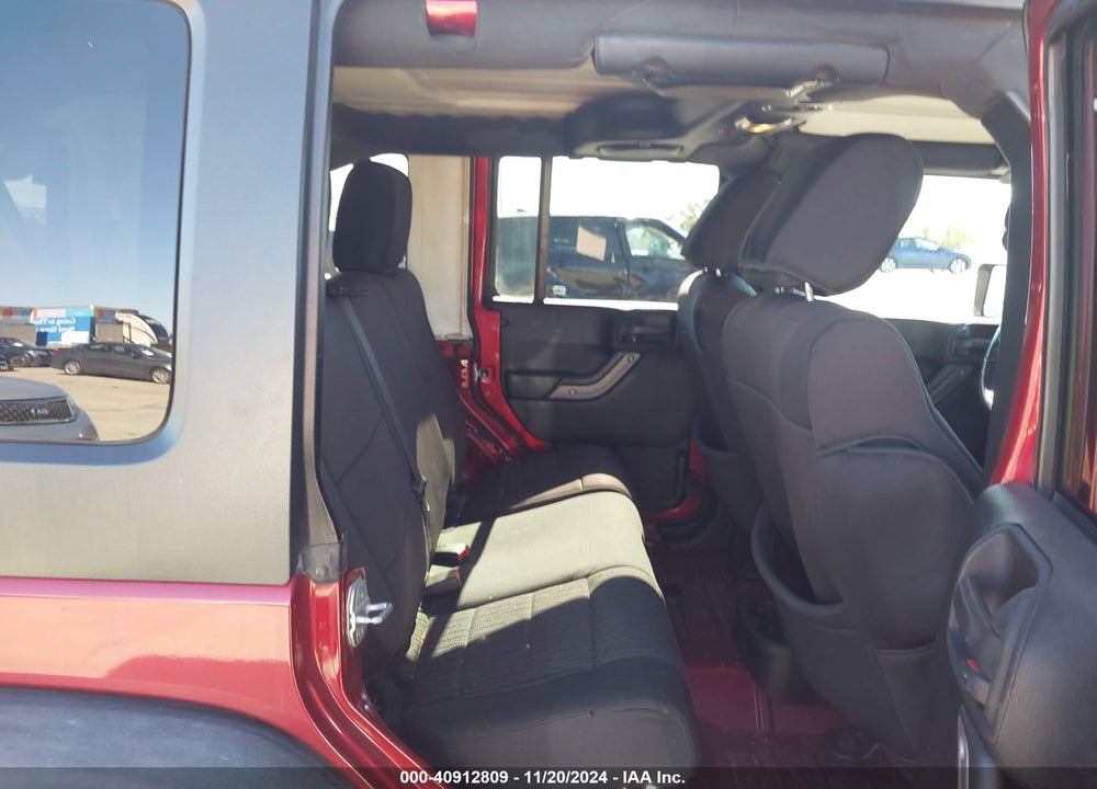 2012 JEEP WRANGLER UNLIMITED SPORT VIN: 1C4BJWDG1CL203448