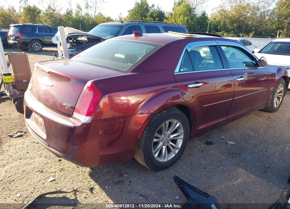 2018 CHRYSLER 300 TOURING L VIN: 2C3CCAAG2JH137349