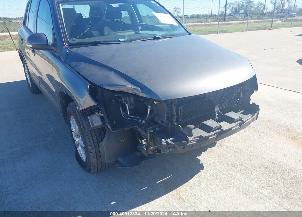 2012 VOLKSWAGEN TIGUAN S VIN: WVGAV7AX1CW004341