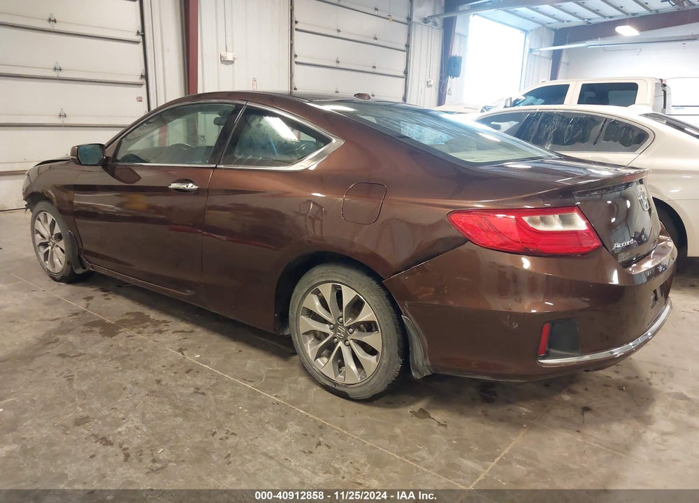 2013 HONDA ACCORD EX-L VIN: 1HGCT1B83DA017082
