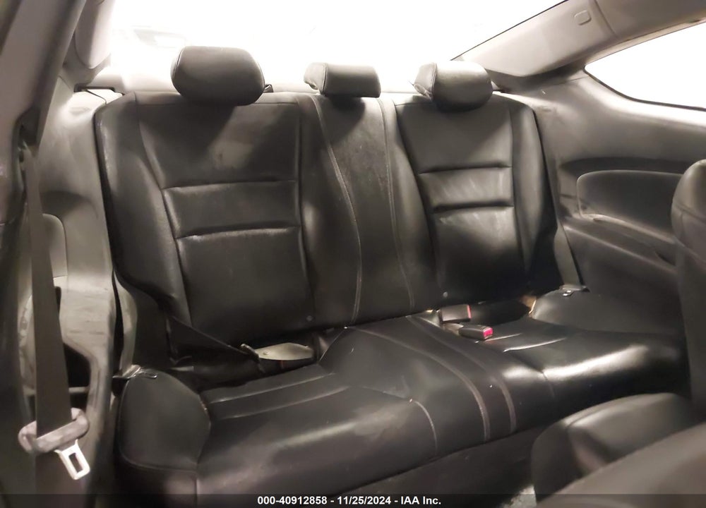 2013 HONDA ACCORD EX-L VIN: 1HGCT1B83DA017082