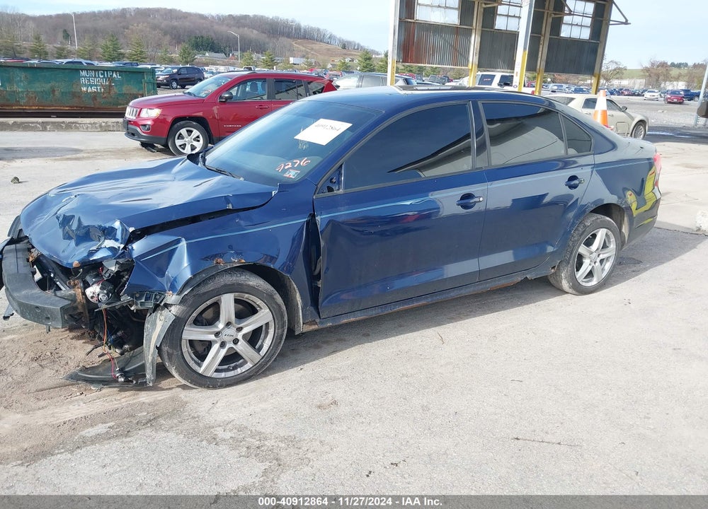 2011 VOLKSWAGEN JETTA 2.5L SE VIN: 3VWBZ7AJ8BM019276
