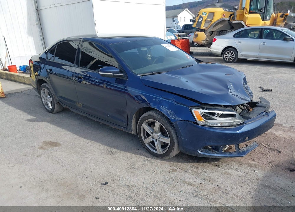 2011 VOLKSWAGEN JETTA 2.5L SE VIN: 3VWBZ7AJ8BM019276