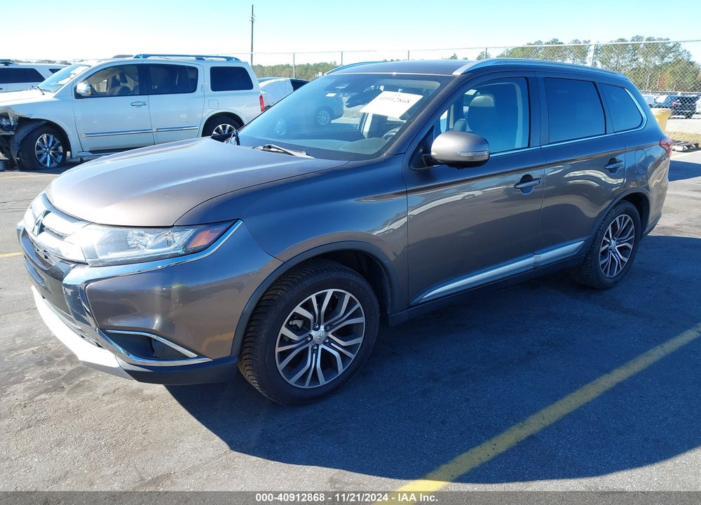 2017 MITSUBISHI OUTLANDER SEL VIN: JA4AZ3A38HZ037822
