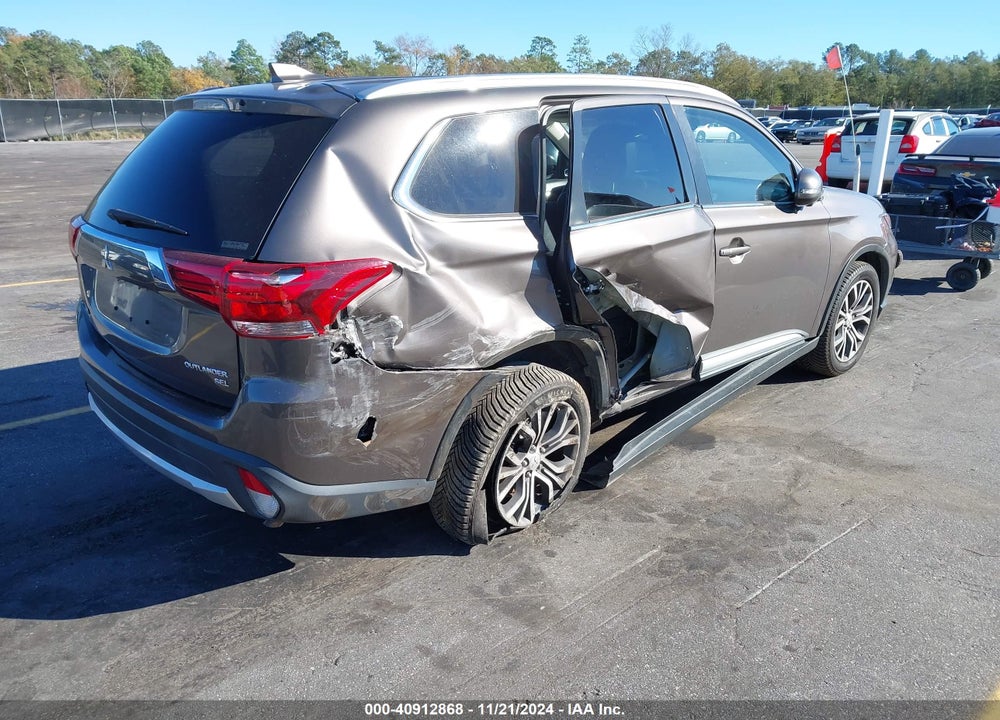 2017 MITSUBISHI OUTLANDER SEL VIN: JA4AZ3A38HZ037822