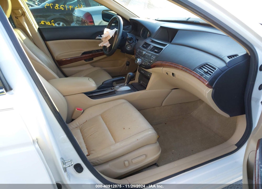2012 HONDA ACCORD VIN: 1HGCP3F86CA007638