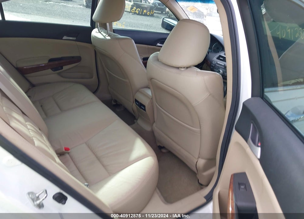 2012 HONDA ACCORD VIN: 1HGCP3F86CA007638