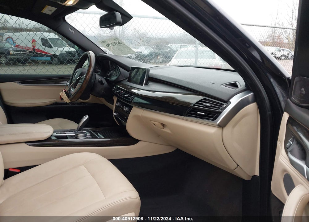 2017 BMW X5 XDRIVE35I VIN: 5UXKR0C36H0V72415