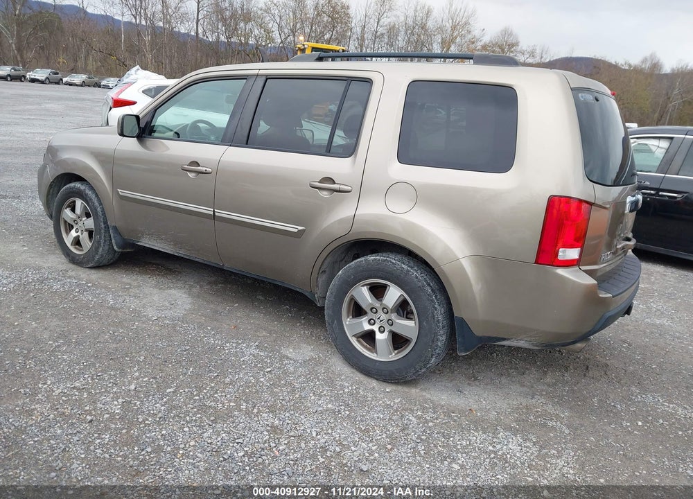 2009 HONDA PILOT EX-L VIN: 5FNYF48509B040182
