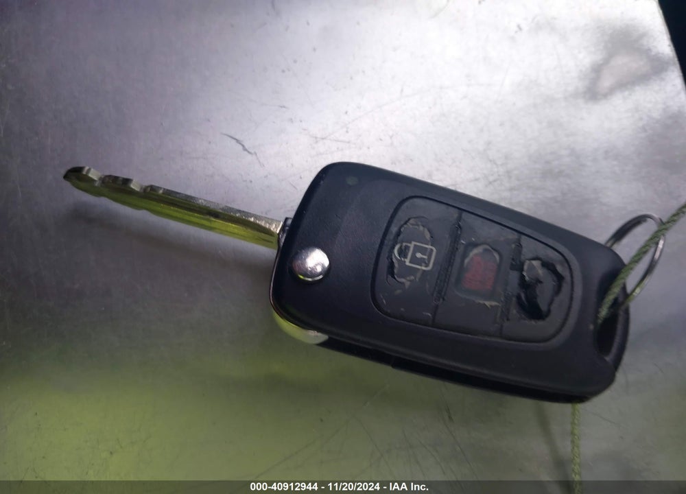 2013 KIA SOUL VIN: KNDJT2A66D7764751