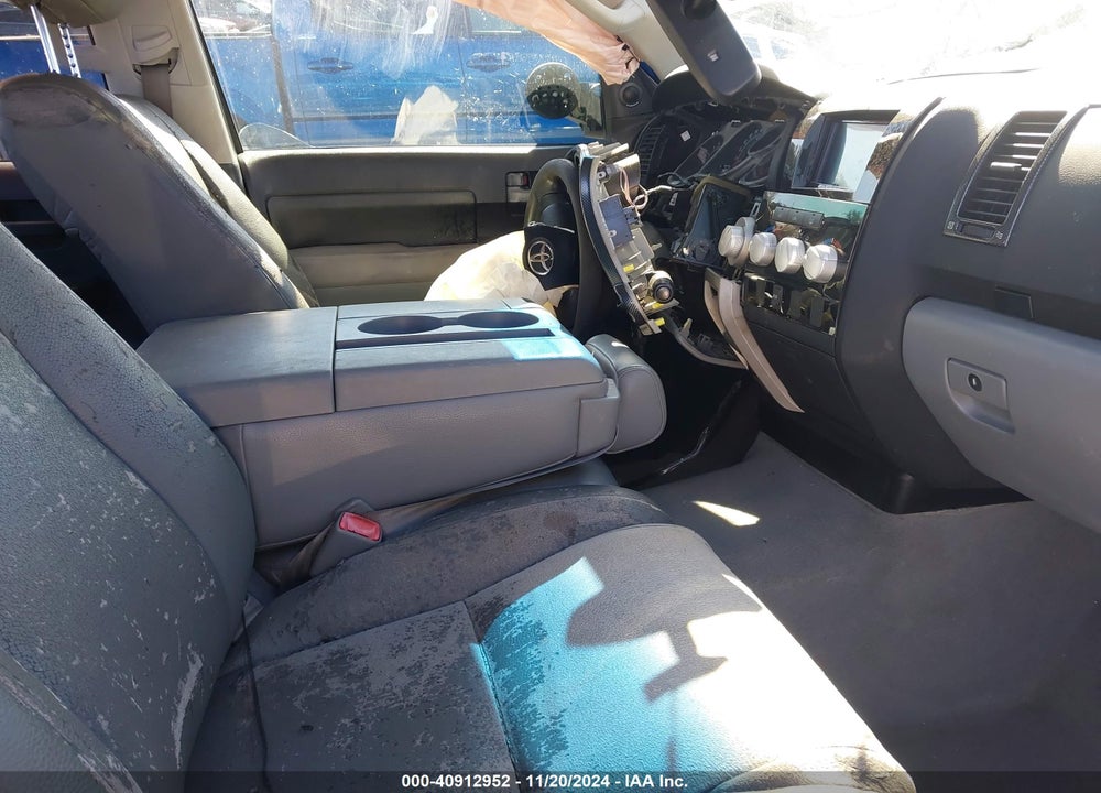 2007 TOYOTA TUNDRA VIN: 5TFEV54147X028098