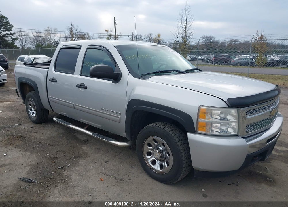 2011 CHEVROLET SILVERADO 1500 LT VIN: 3GCPCSEA9BG392462