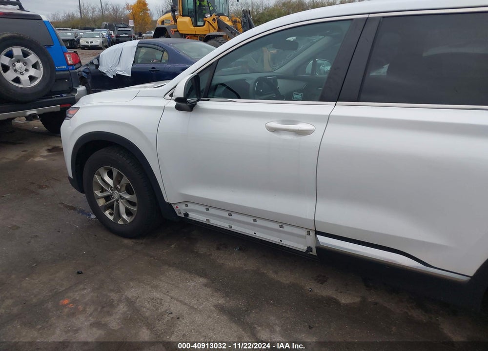 2020 HYUNDAI SANTA FE VIN: 5NMS2CAD4LH240176