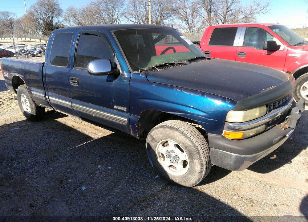 1999 CHEVROLET SILVERADO 1500 LS VIN: 1GCEK19V2XE199361