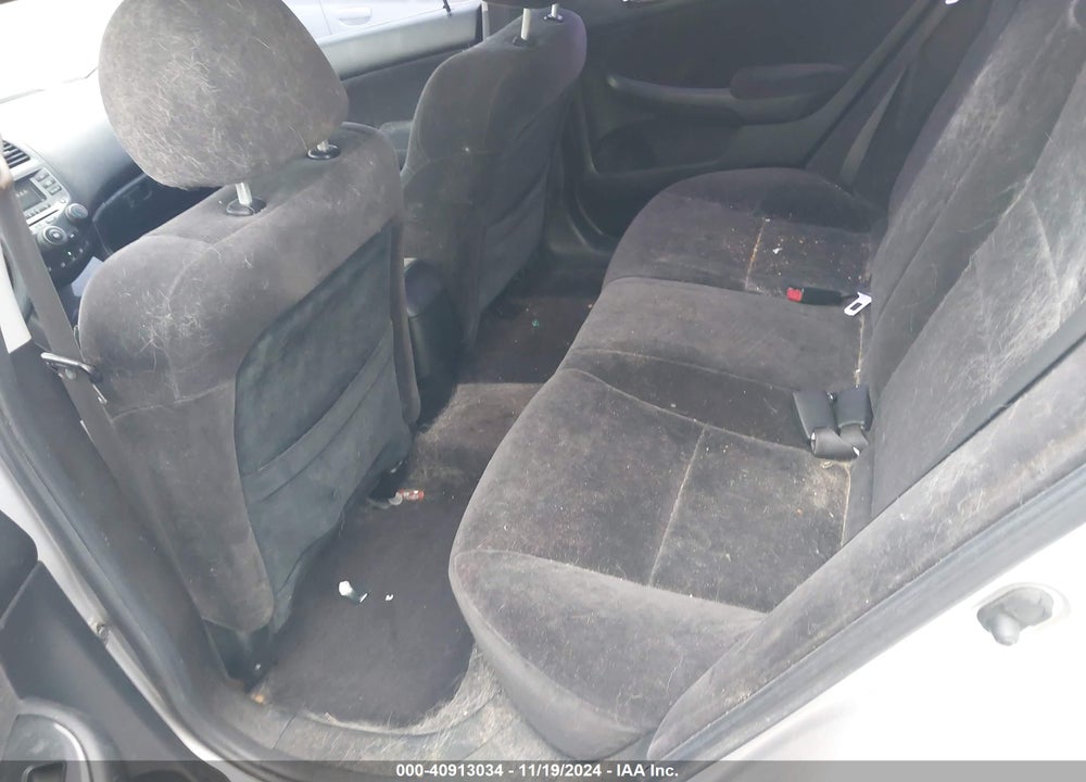 2007 HONDA ACCORD 2.4 SE VIN: JHMCM56377C004263