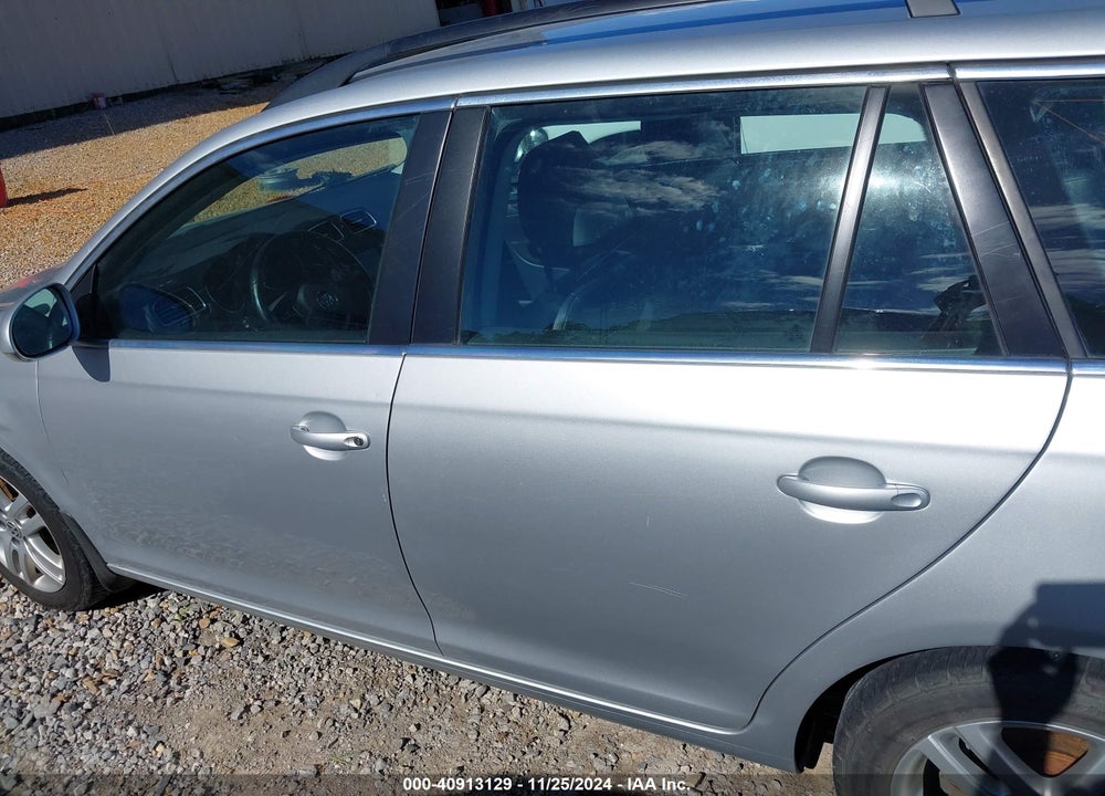 2012 VOLKSWAGEN JETTA SPORTWAGEN 2.0L TDI VIN: 3VWPL7AJ7CM664168