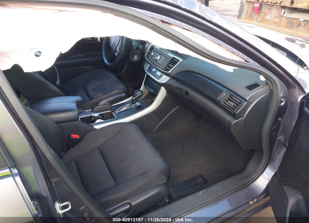 2014 HONDA ACCORD SPORT VIN: 1HGCR2F53EA072167