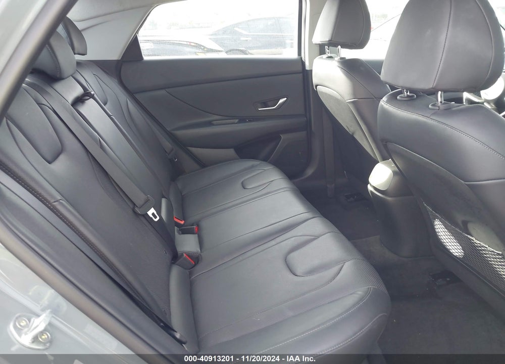 2022 HYUNDAI ELANTRA LIMITED VIN: KMHLP4AG1NU366993