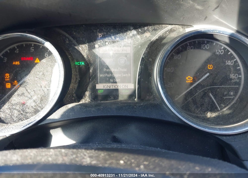 2019 TOYOTA CAMRY LE VIN: 4T1B11HK5KU758862