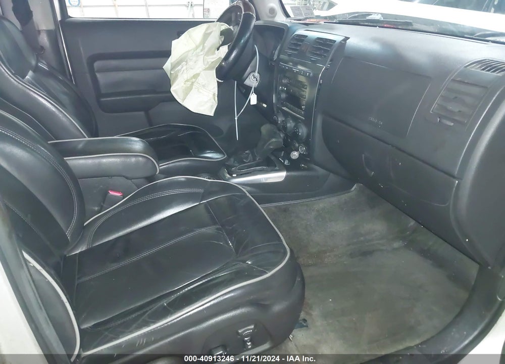 2008 HUMMER H3 SUV VIN: 5GTEN13E188120707