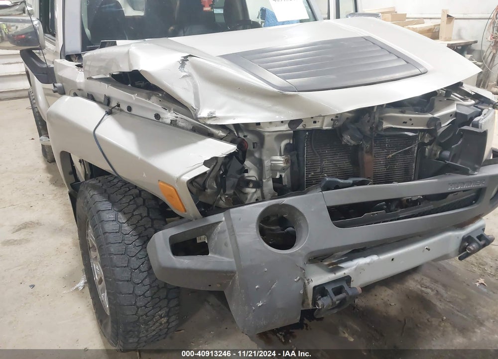2008 HUMMER H3 SUV VIN: 5GTEN13E188120707