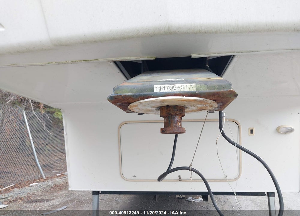 2006 COLORADO 5TH WHEEL VIN: 47CFCRS2X6C652733